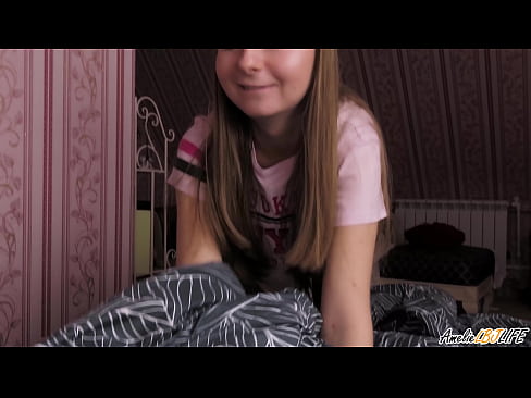 ❤️ Blondie tana tsotsar BFF's dinta sosai kuma ta sami Cum A Bakinta ❤️❌ bidiyon tsutsa ❌️❤